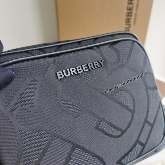 Burberry專櫃新款男士相機包 巴寶莉復古格紋斜背包 yxb1456